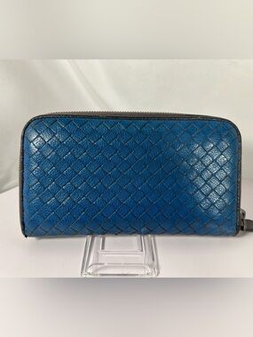 1266: Bottega Veneta Blue Intrecciato Leather Zip Around Wallet
